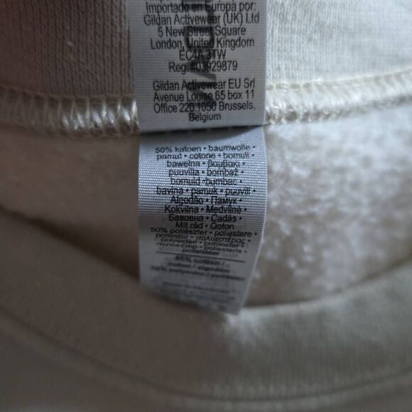Gildan Women's Size Medium Greige Butterfly Bible Verse Inspirational Sweatshirt - Picture 3 of 6